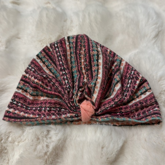 Jessica Simpson Snap Onesies with Cap 0-3M - Picture 5 of 6